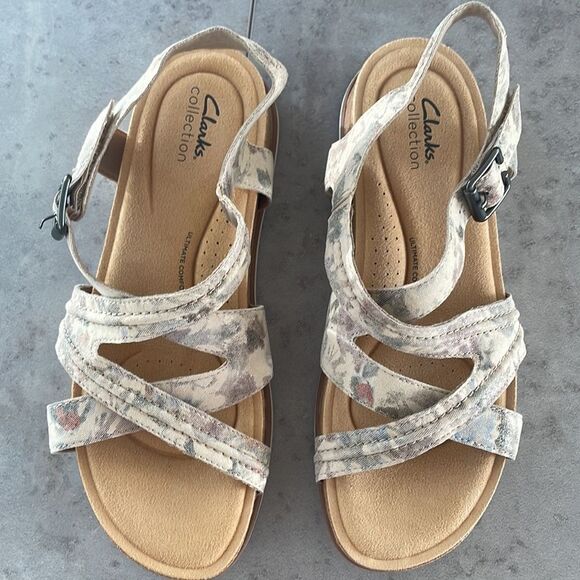 CLARKS Brynn Ave Sandal multi colored straps padded cork footbed 1” heel size 10 - Picture 3 of 14